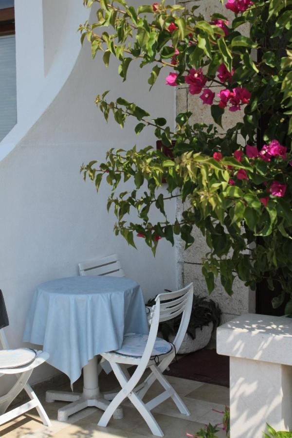 Apartments By The Sea Podgora, Makarska - 6713 Kültér fotó